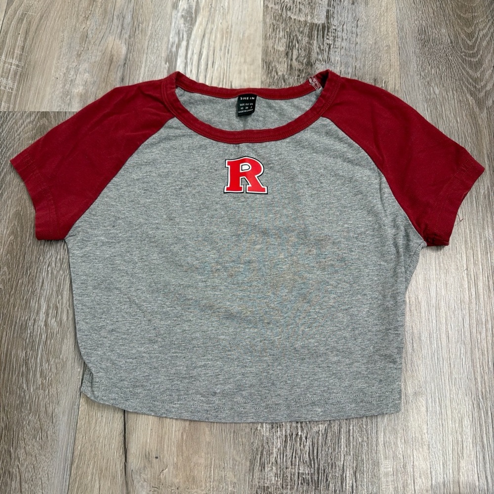 Rutgers college tshirt cropped size xsmall